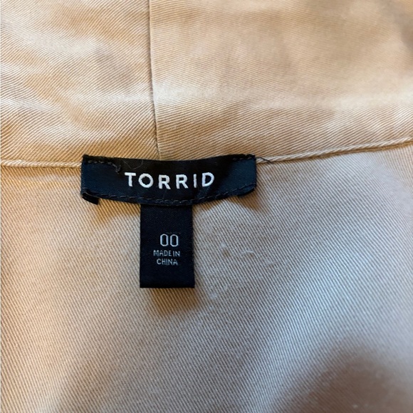 Torrid Drape Front Anorak jacket, utility tie front drawstring -Size 00/10-M/L - Picture 13 of 13